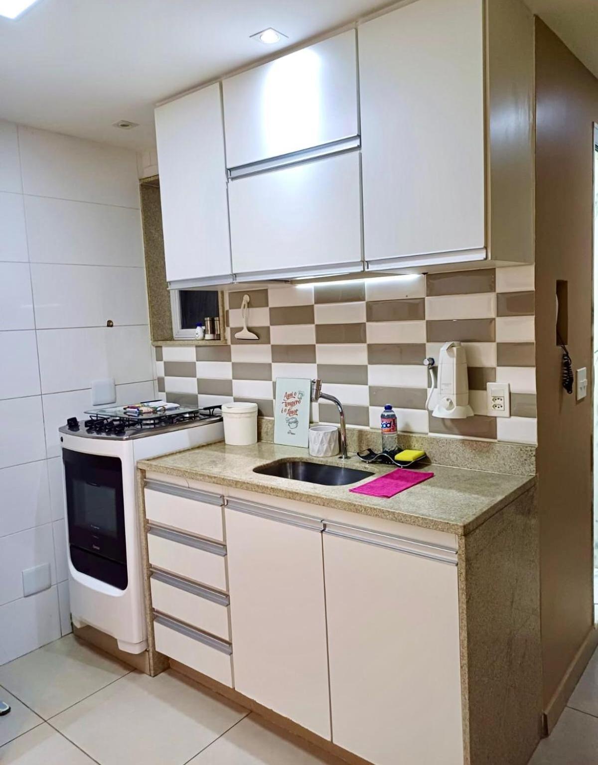 Apartamento Reformado Na Quadra Da De Copacabana *