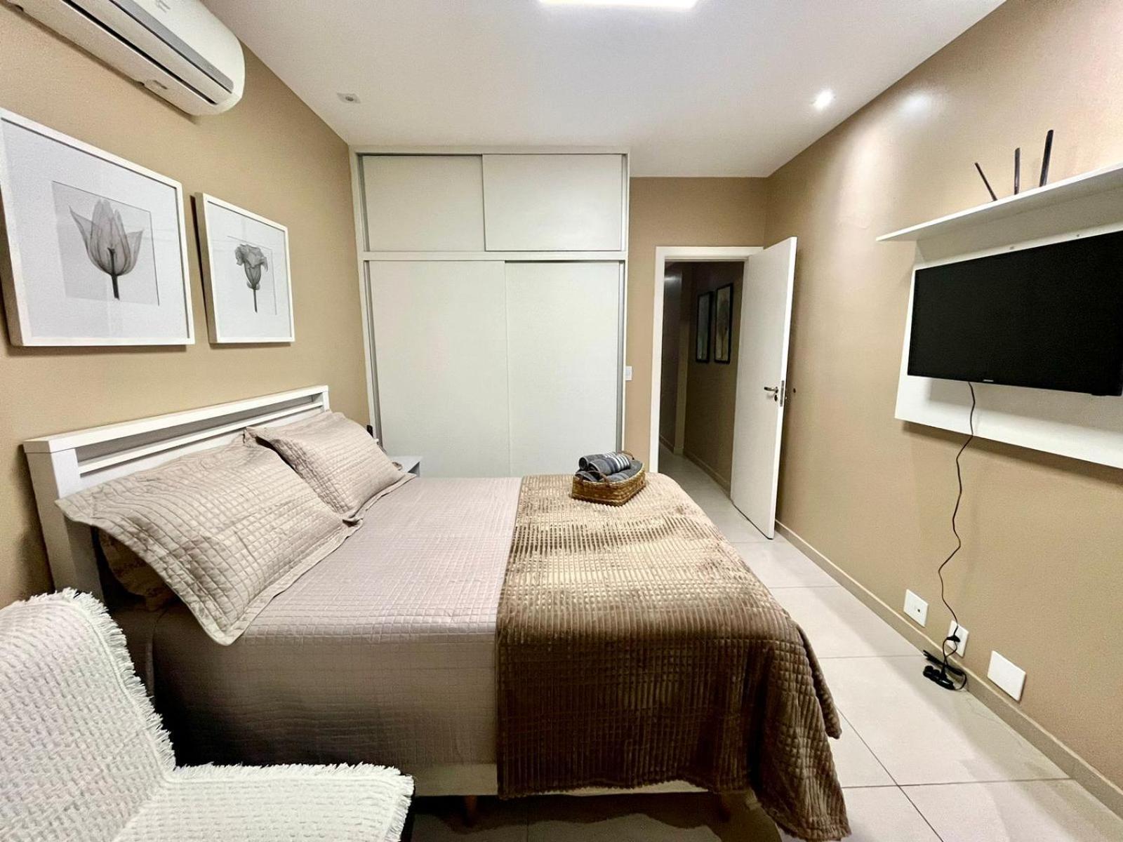 Apartamento Reformado Na Quadra Da De Copacabana